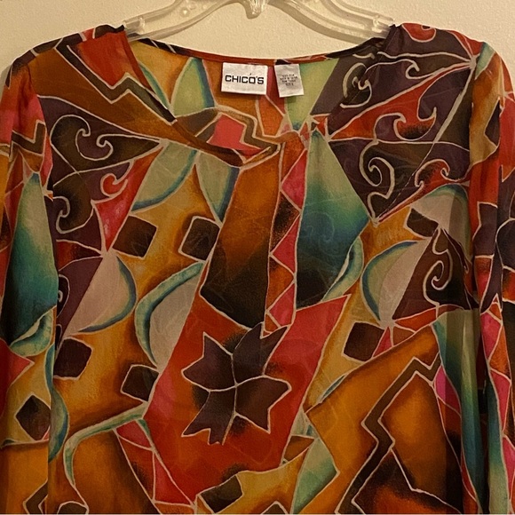 Chico’s Women’s 100% Silk Long Sleeve Sheer Blouse Artsy Size 0-XS Pullover Top - Picture 4 of 9